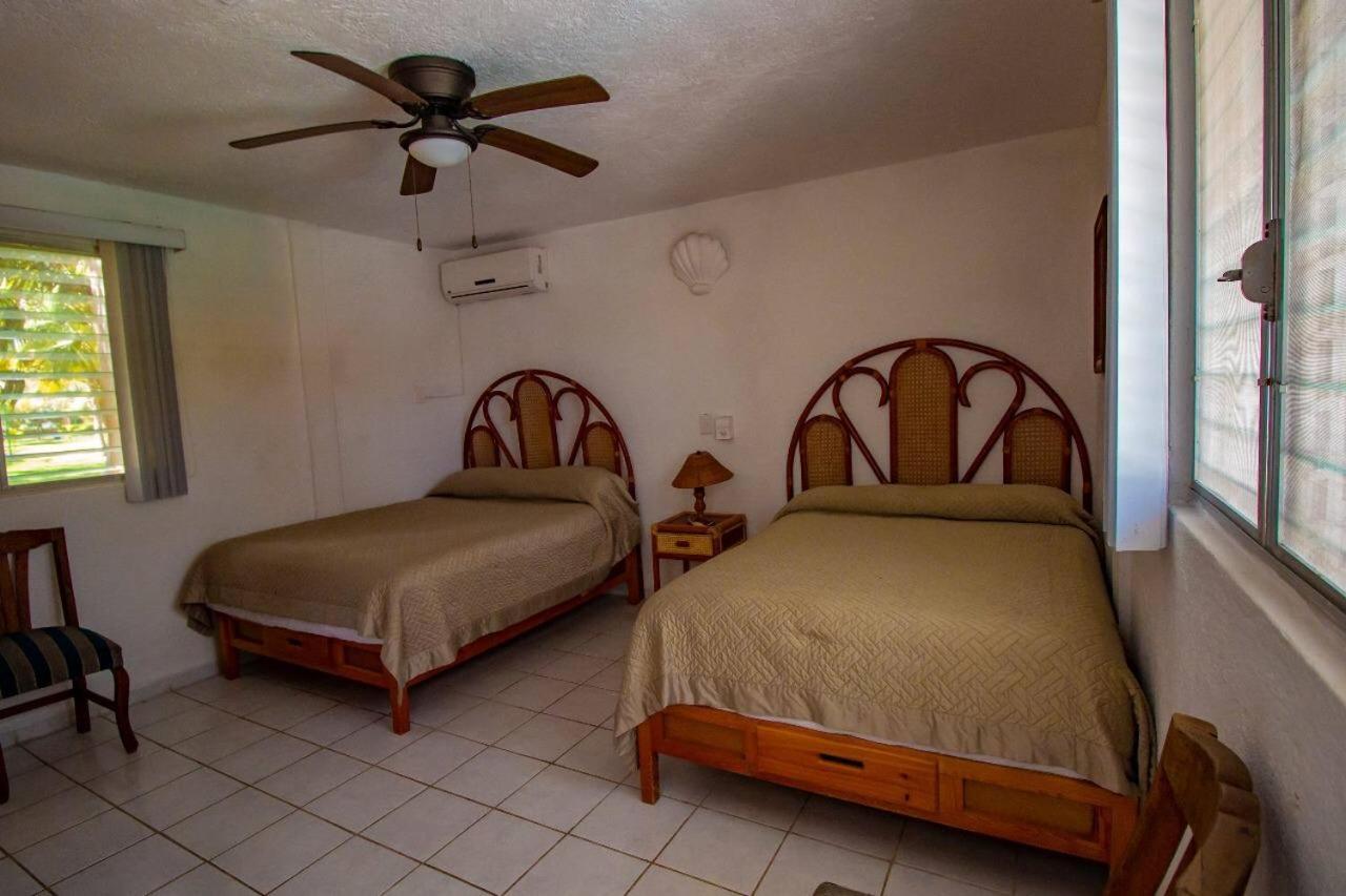 Villas Paraiso Manzanillo,Club Santiago Casa Playa エクステリア 写真