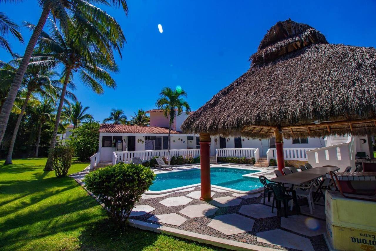 Villas Paraiso Manzanillo,Club Santiago Casa Playa エクステリア 写真